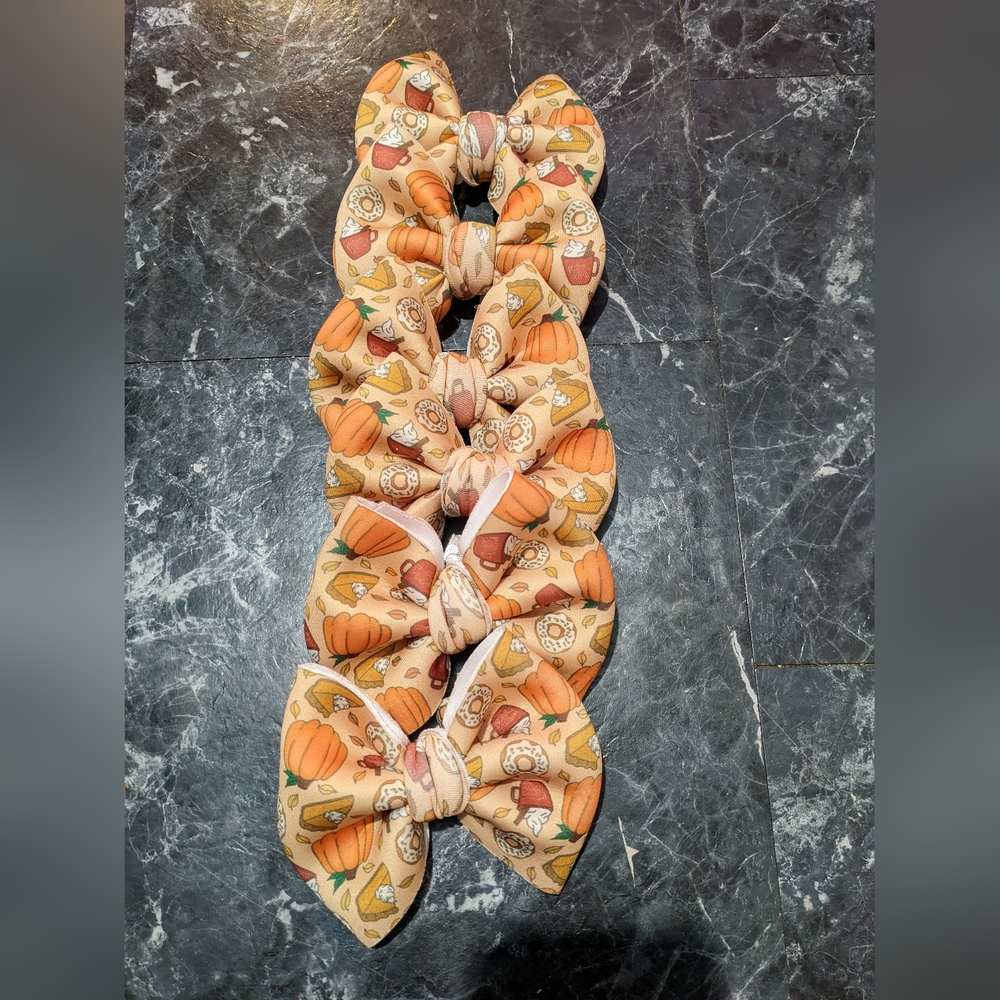 Pumpkin, fall thankgiving bows clips